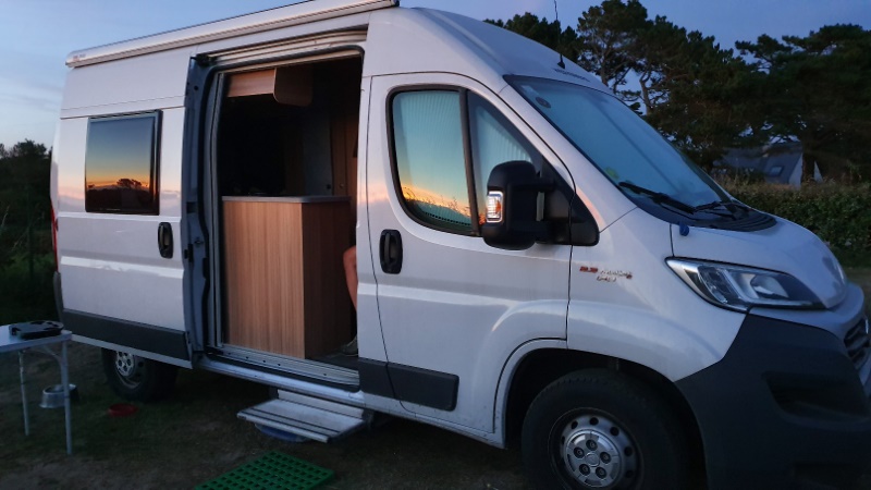 Camper